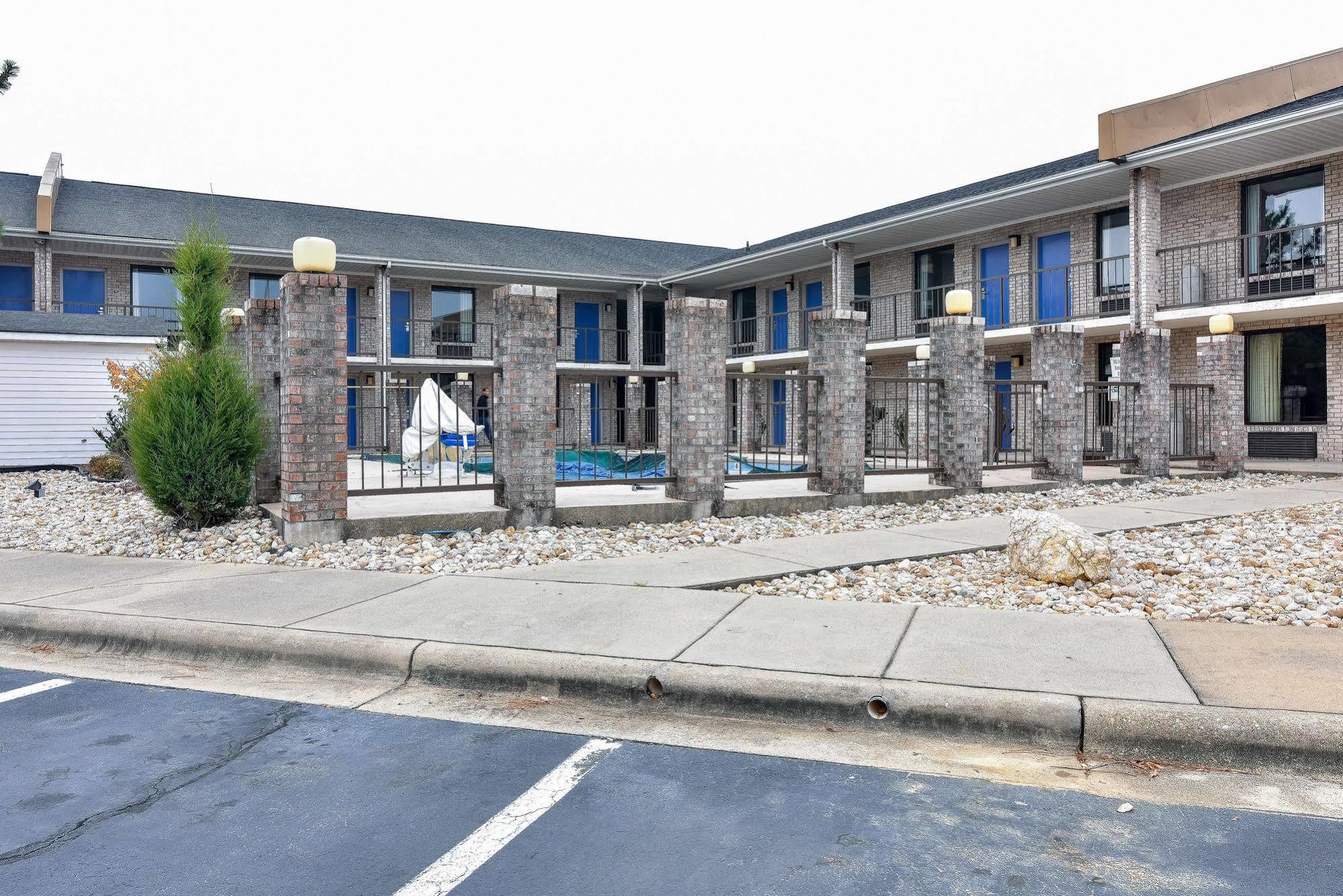 Motel 6-Kenly, Nc Exterior foto